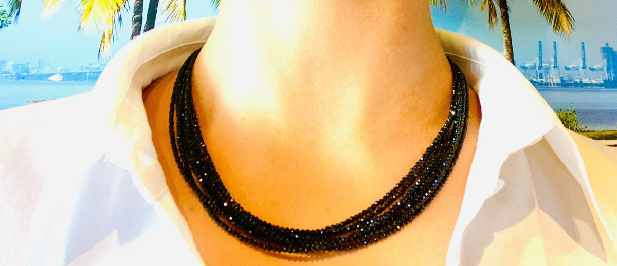 Spinel Beauty Choker