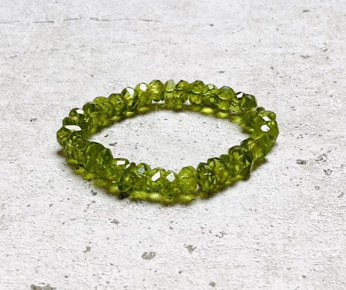 PERIDOT Olivine Bracelet