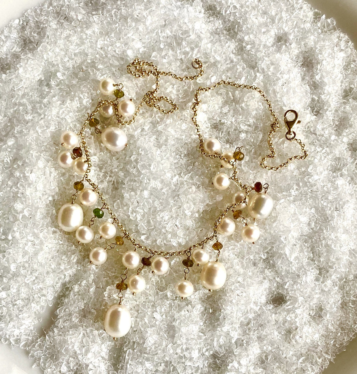 14kt Delicate Pearl Necklace Gold setting