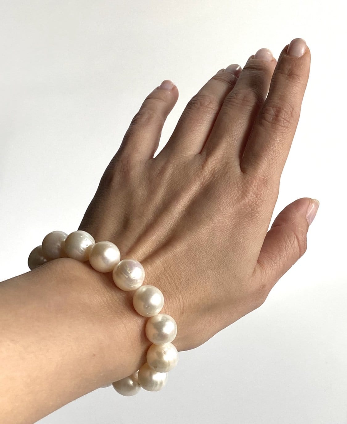 Pearl Bracelet Style