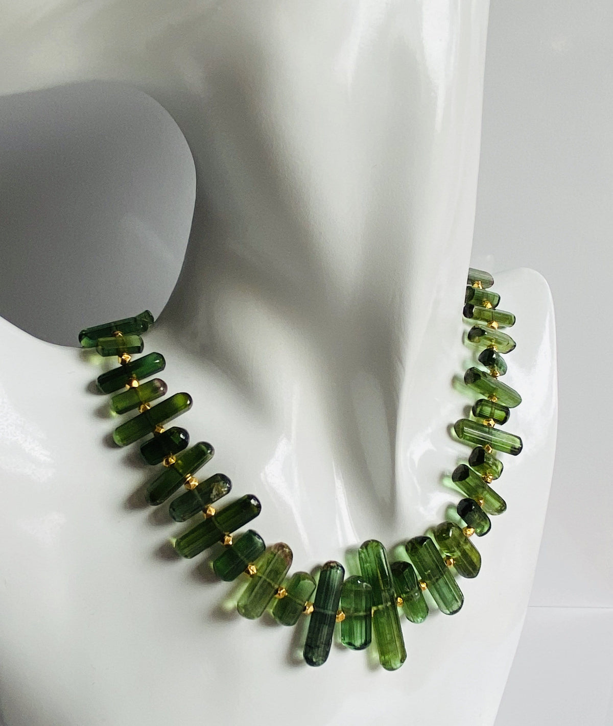 Green Tourmaline Statement Necklace 305kt