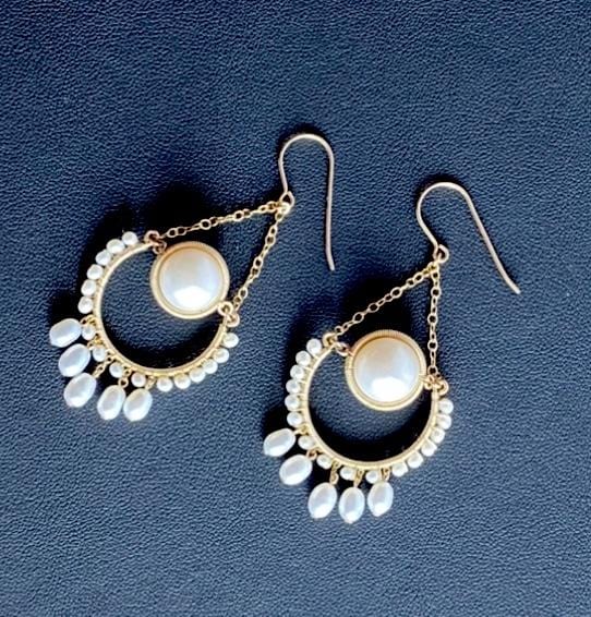 14kt Pearl Earring Gold Handmade