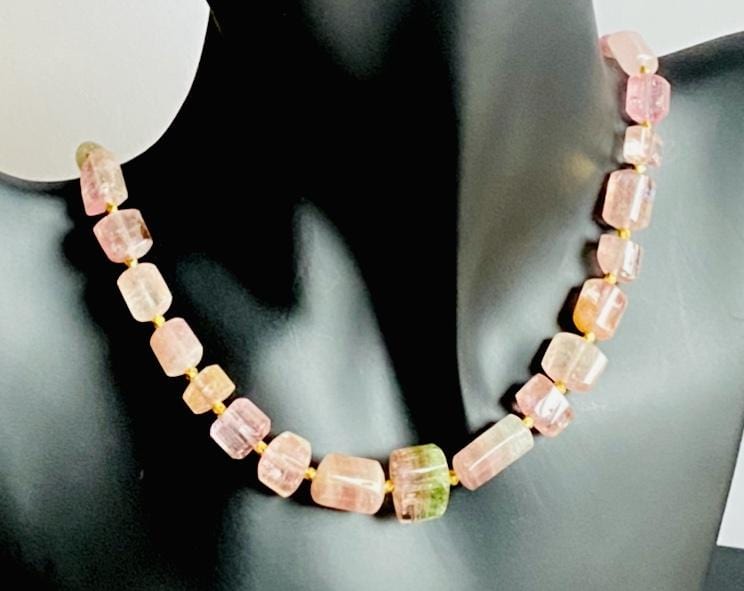 Pink Tourmaline Necklace Bicolor 210Kt