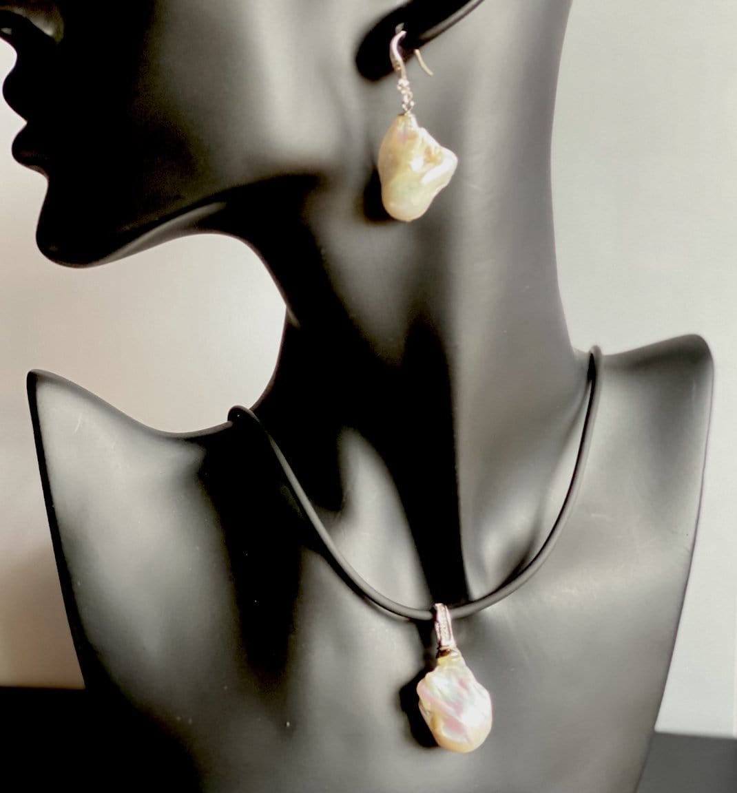 Love Pearl Pendant